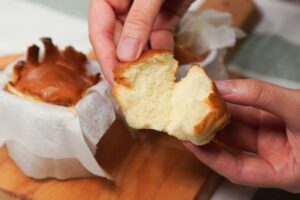 香軟幼滑的紙包蛋糕，製作過程十分簡單！