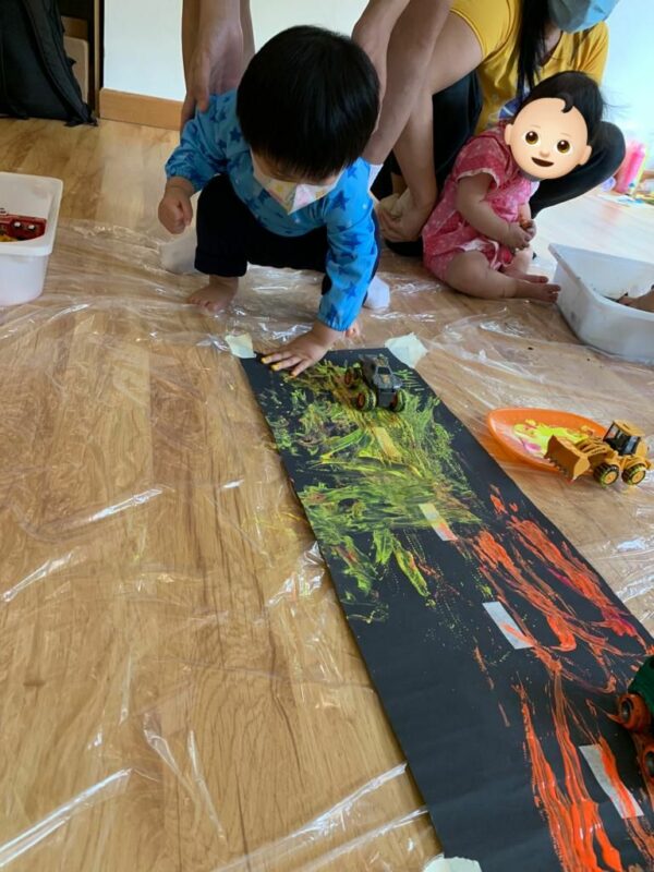 Playgroup點揀好-Mixed-Age Messy Play